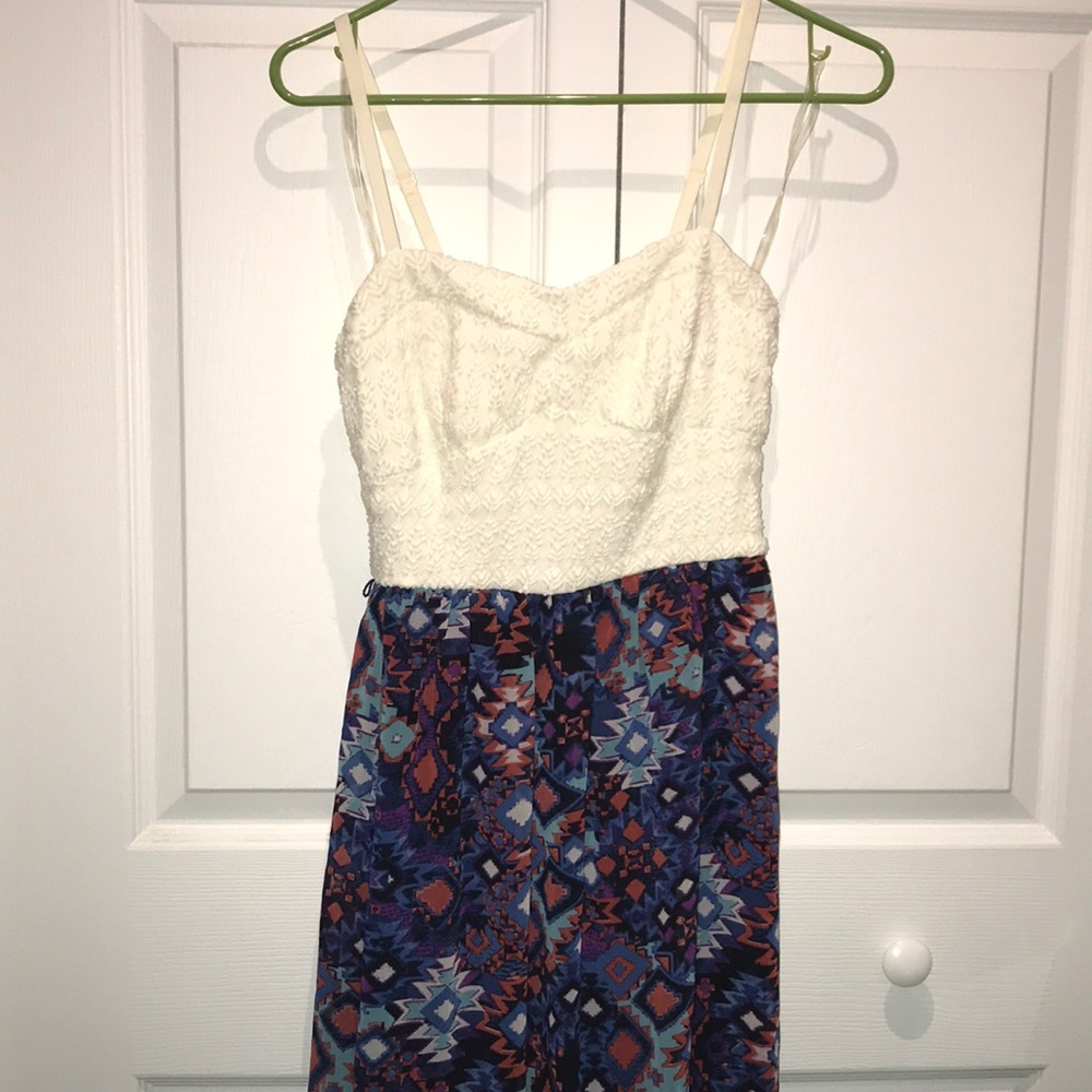 NWT Aztec Maxi dress